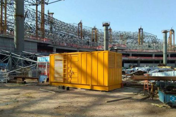 宣城发电机出租如何判断空气滤清器是否需要更换？
